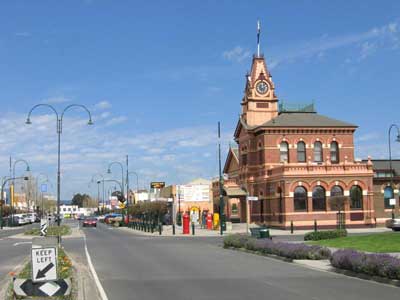 Traralgon post office