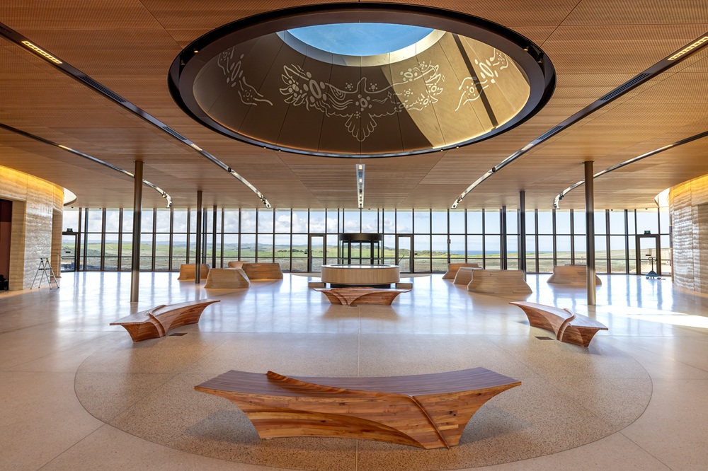 A picture of the inside lobby of the new Keerray Woorroong Visitor Centre